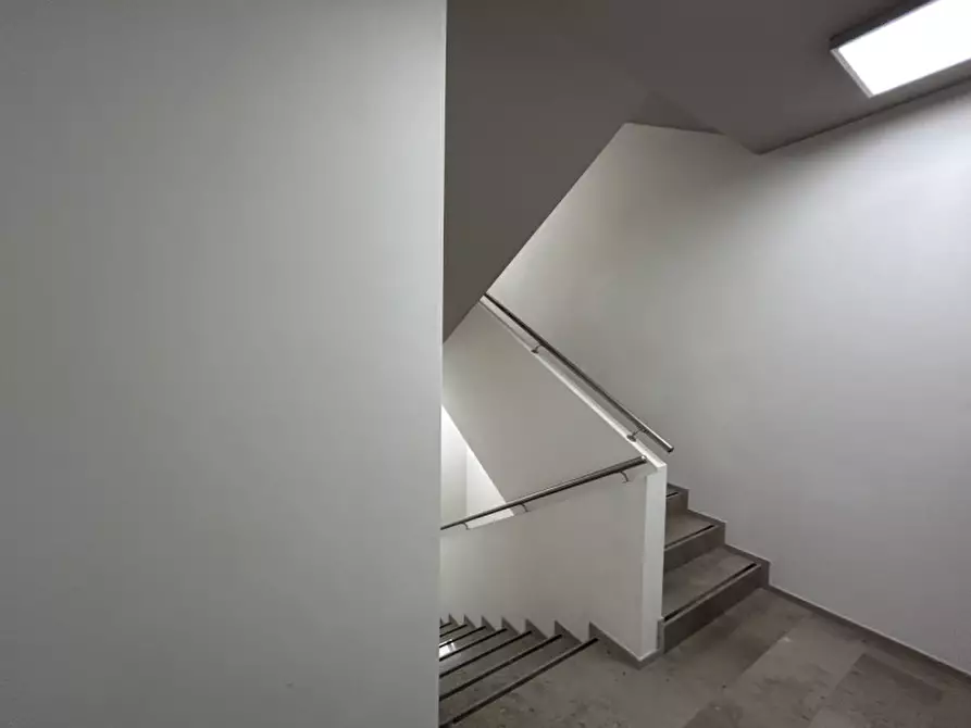 Immagine 10 di Laboratorio in affitto  in Via Del Lavoro a Grisignano Di Zocco