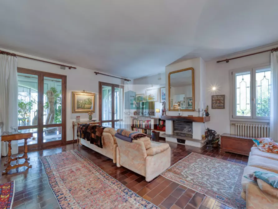 Immagine 10 di Villa in vendita  in via palazzina 25 a Arqua' Petrarca