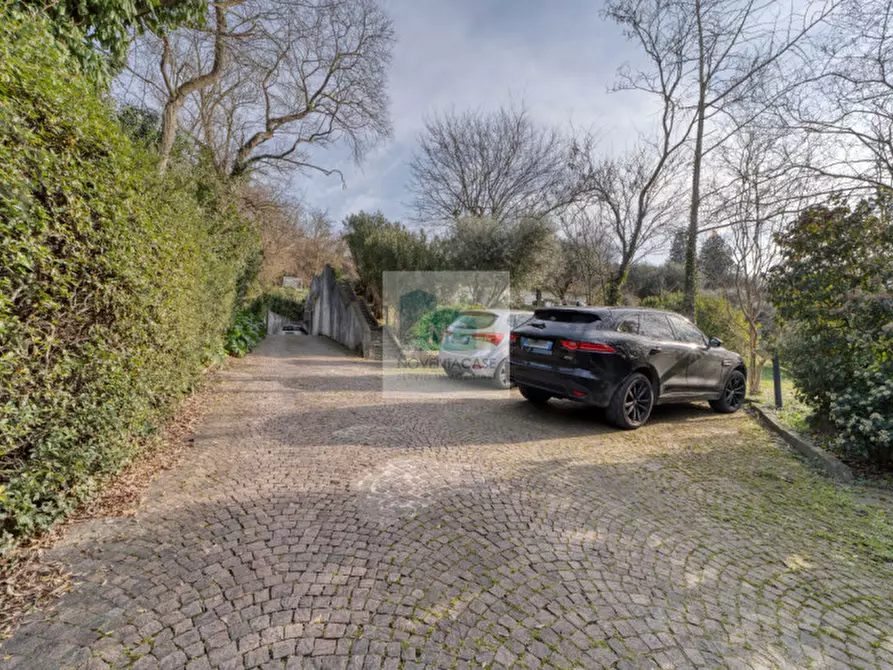 Immagine 46 di Villa in vendita  in via palazzina 25 a Arqua' Petrarca