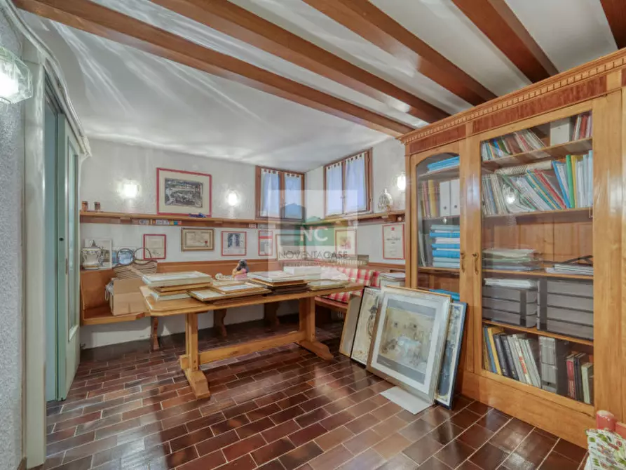 Immagine 49 di Villa in vendita  in via palazzina 25 a Arqua' Petrarca