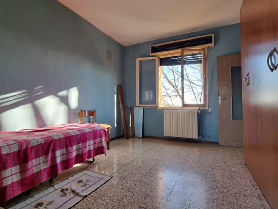 Immagine 24 di Casa indipendente in vendita  in via benzi a Novi Di Modena