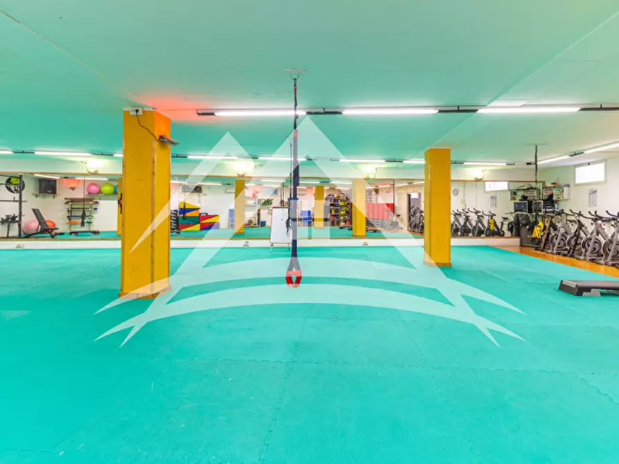 Immagine 12 di Attività commerciale in vendita  in Via Balai, 29 a Porto Torres