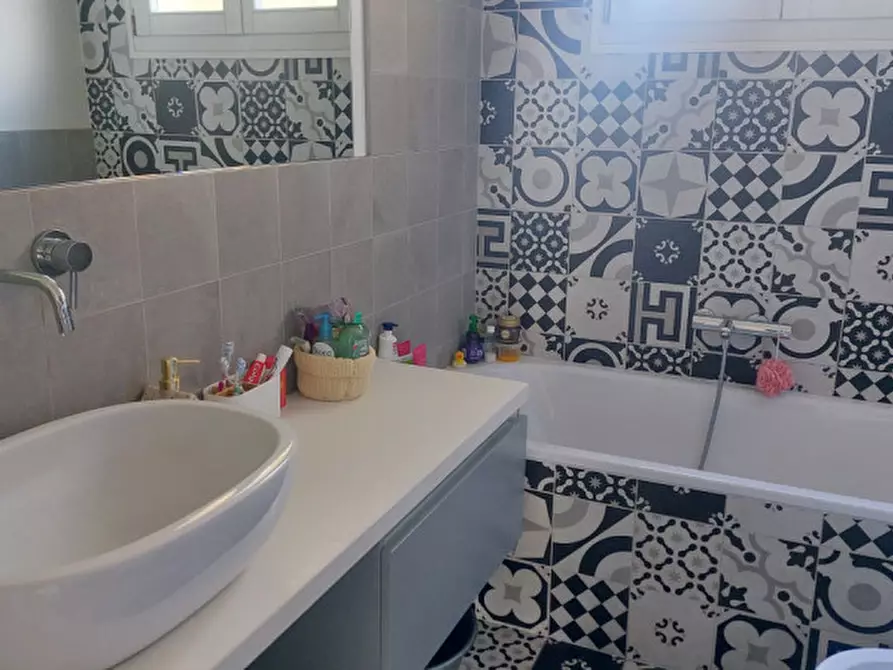 Immagine 6 di Appartamento in vendita  in via bernina a Padova