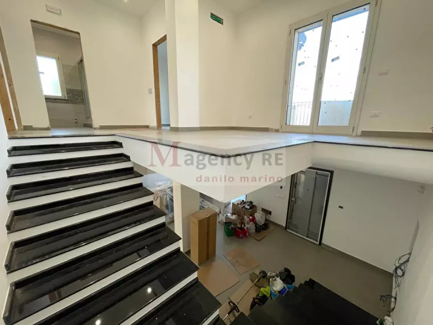 Immagine 17 di Villa in vendita  in S.da Statale 106 Jonica a Reggio Di Calabria