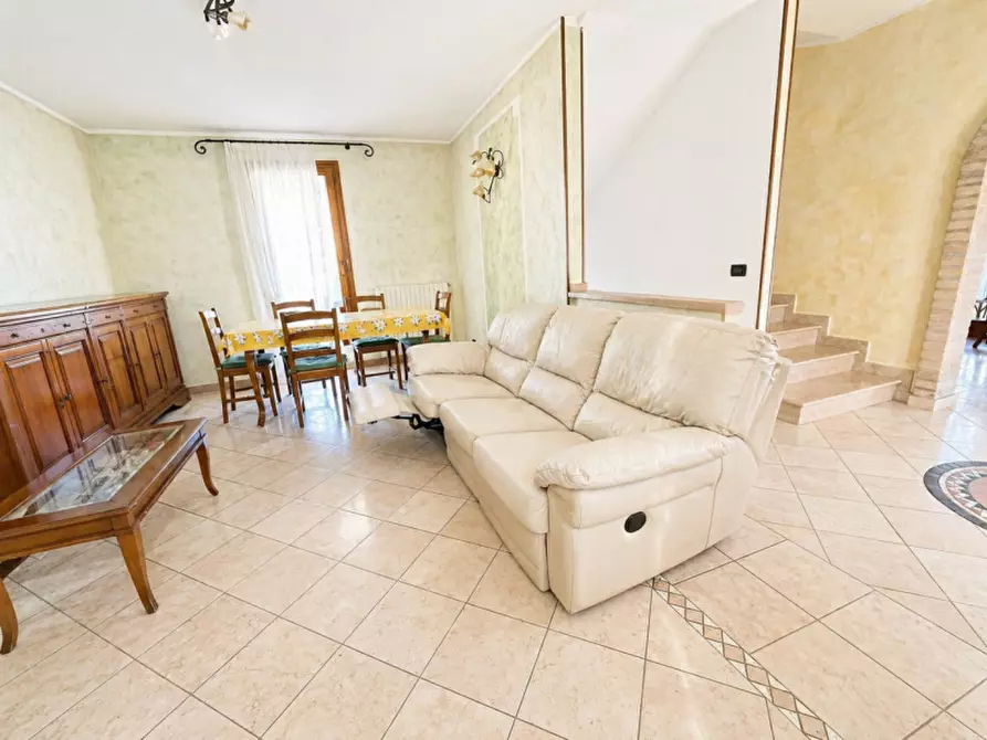 Immagine 7 di Casa trifamiliare in vendita  in Via Pozzoveggiani a Padova