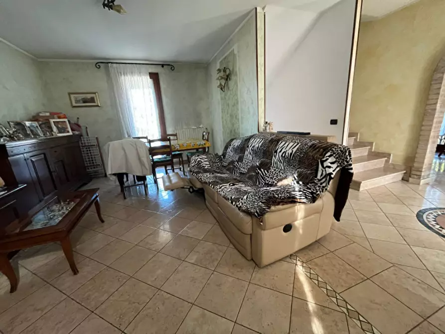 Immagine 18 di Casa trifamiliare in vendita  in Via Pozzoveggiani a Padova