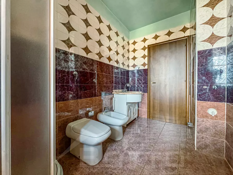 Immagine 26 di Villa in vendita  in via prati vecchi 5 a Mandello Vitta