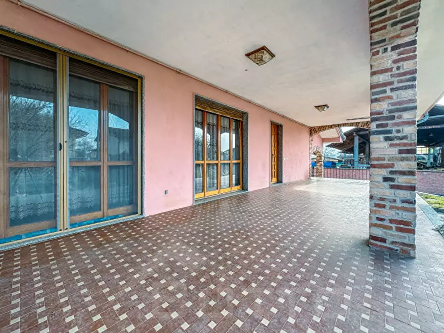 Immagine 28 di Villa in vendita  in via prati vecchi 5 a Mandello Vitta