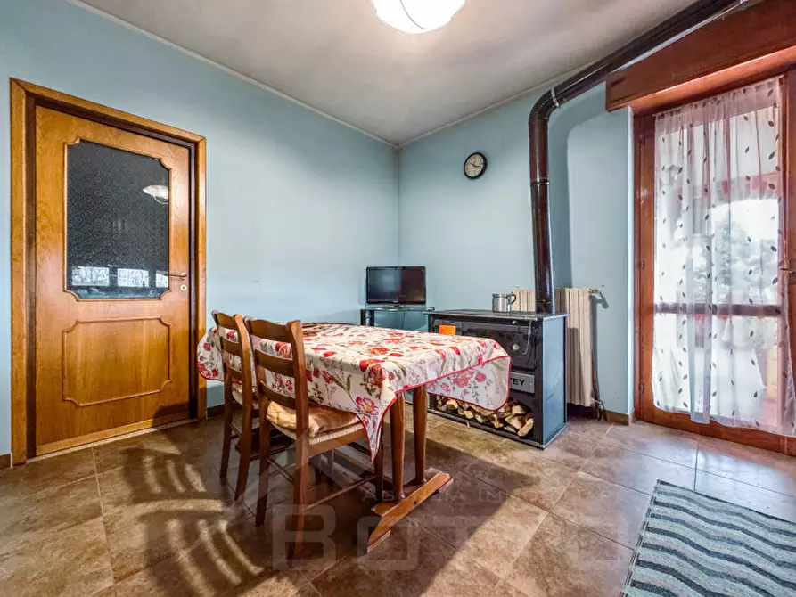 Immagine 31 di Villa in vendita  in via prati vecchi 5 a Mandello Vitta