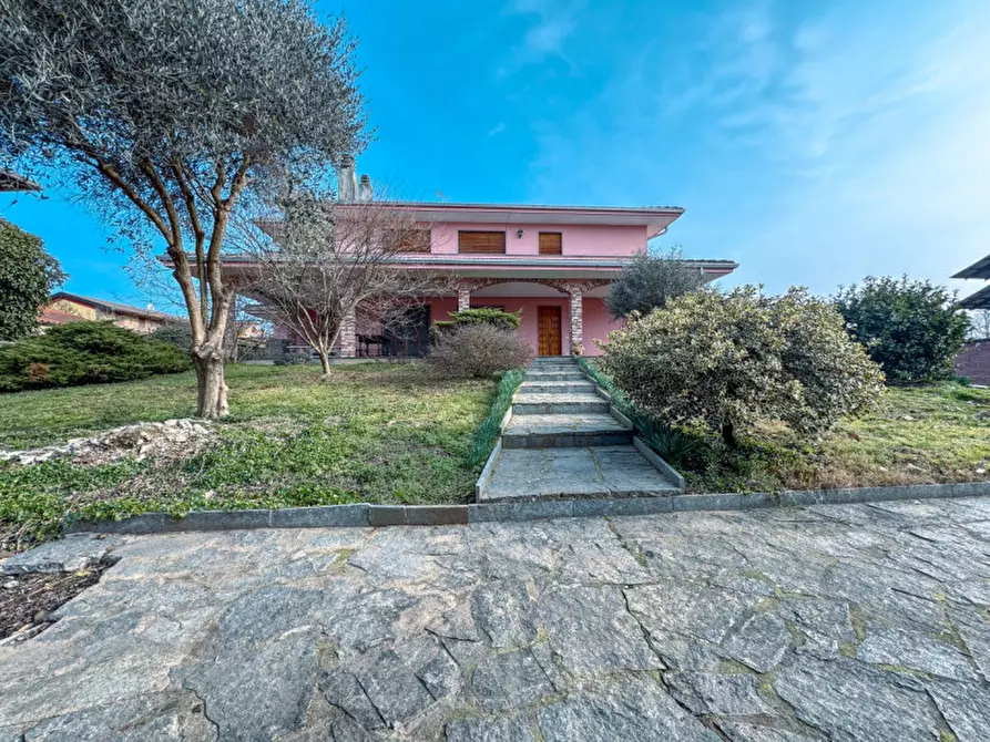 Immagine 46 di Villa in vendita  in via prati vecchi 5 a Mandello Vitta
