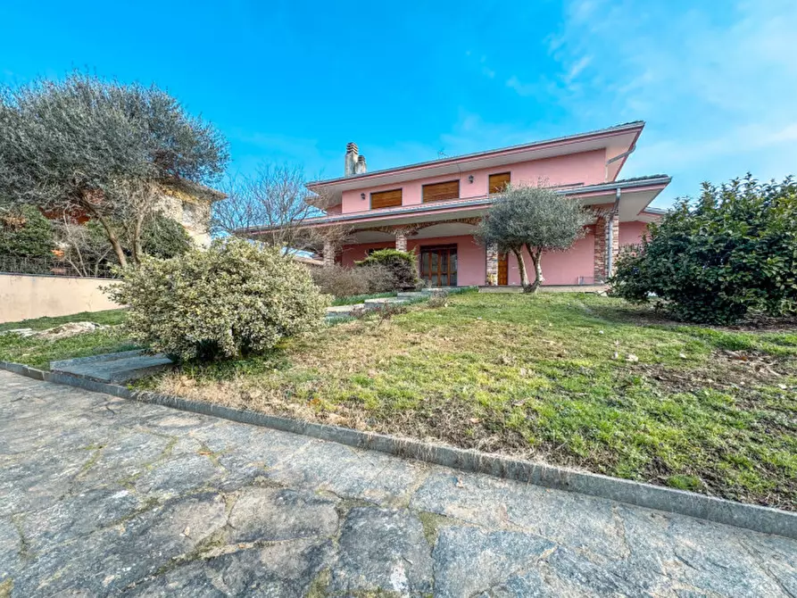 Immagine 48 di Villa in vendita  in via prati vecchi 5 a Mandello Vitta