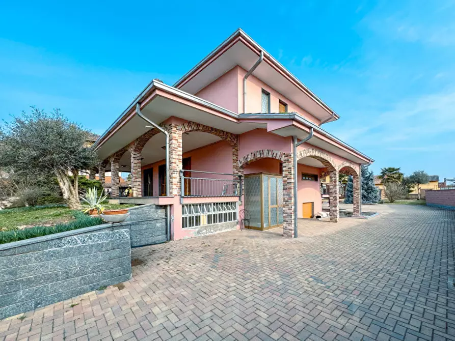 Immagine 50 di Villa in vendita  in via prati vecchi 5 a Mandello Vitta