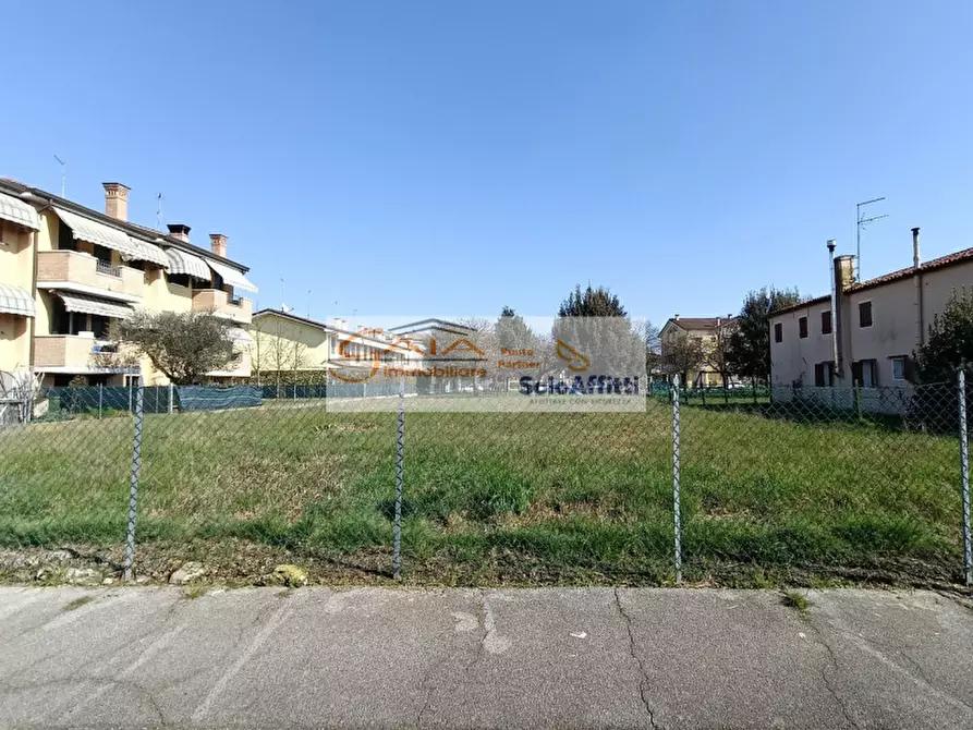 Immagine 3 di Terreno in vendita  a Vigonovo