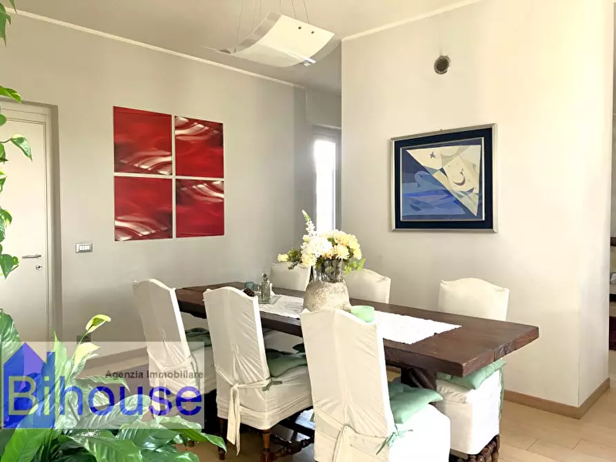 Immagine 7 di Villa in vendita  a Candelo