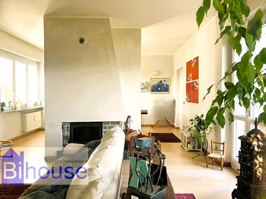 Immagine 9 di Villa in vendita  a Candelo