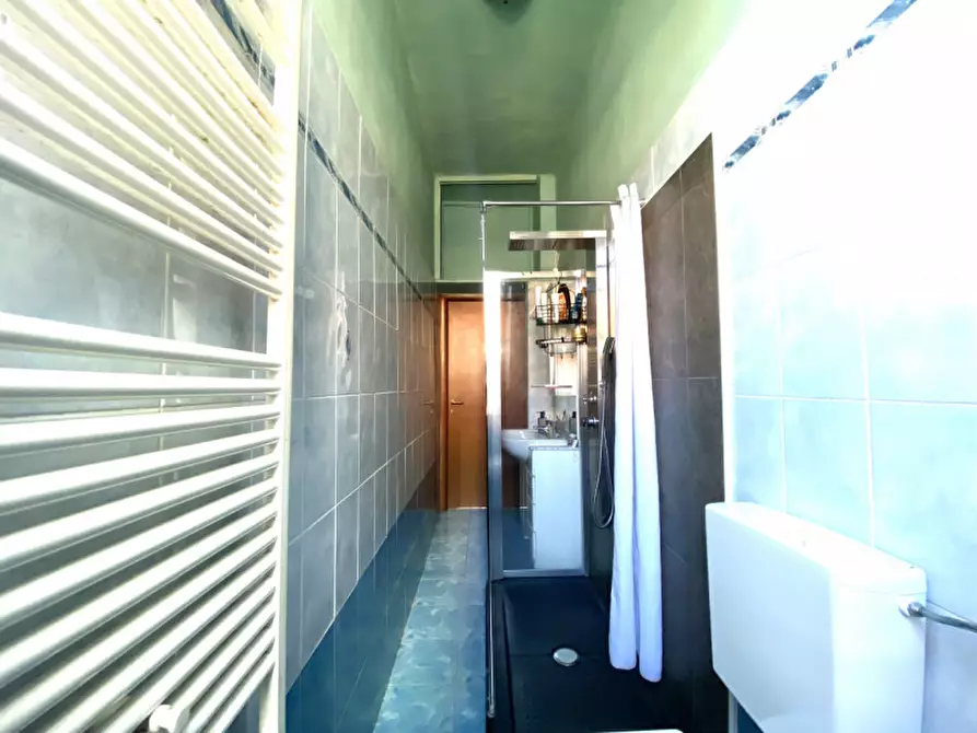 Immagine 10 di Appartamento in vendita  in Via Alba 5 a Torino