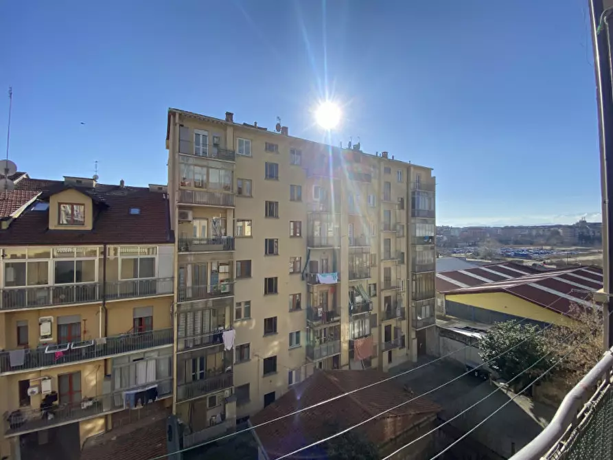 Immagine 15 di Appartamento in vendita  in Via Alba 5 a Torino