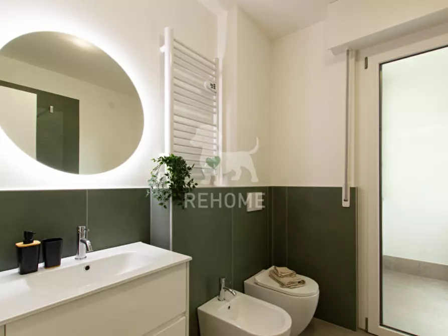 Immagine 18 di Appartamento in vendita  in Viale Cadore, 9 a Udine