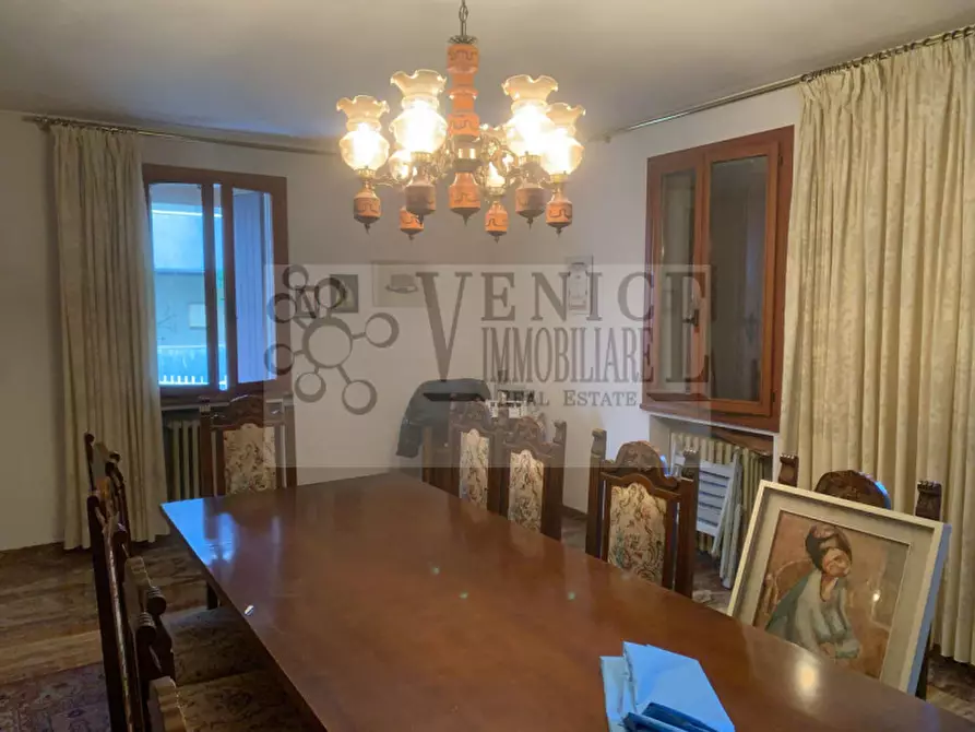 Immagine 3 di Casa indipendente in vendita  a Abano Terme