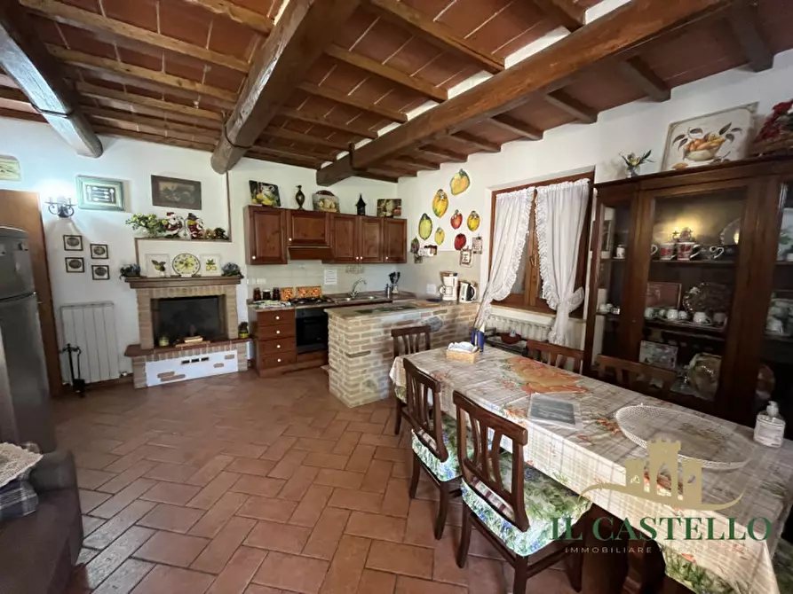 Immagine 9 di Rustico / casale in vendita  in VILLASTRADA a Castiglione Del Lago