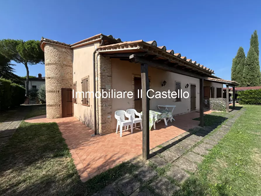 Immagine 10 di Agriturismo in vendita  in VILLASTRADA a Castiglione Del Lago