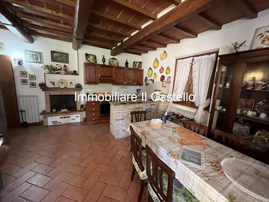 Immagine 11 di Agriturismo in vendita  in VILLASTRADA a Castiglione Del Lago