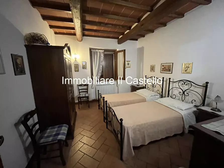 Immagine 15 di Agriturismo in vendita  in VILLASTRADA a Castiglione Del Lago
