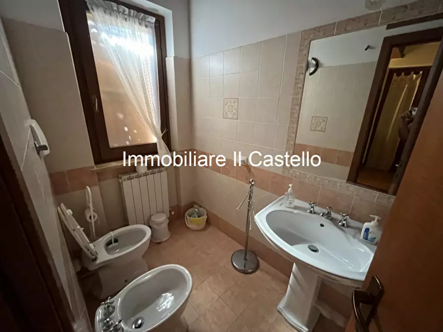Immagine 19 di Agriturismo in vendita  in VILLASTRADA a Castiglione Del Lago