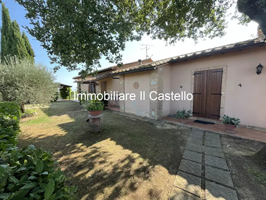Immagine 28 di Agriturismo in vendita  in VILLASTRADA a Castiglione Del Lago