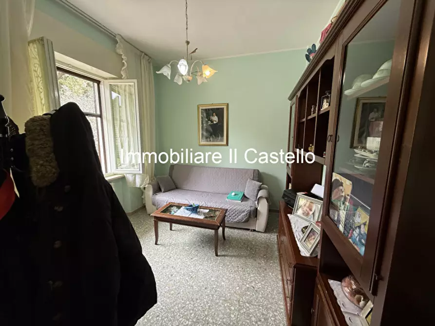 Immagine 6 di Appartamento in vendita  in Viale Roma a Paciano