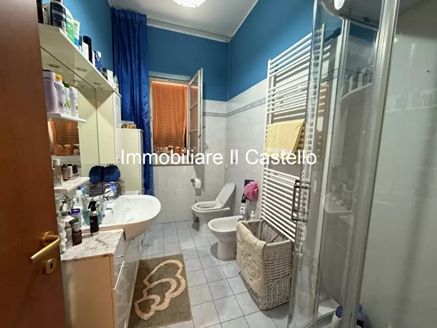 Immagine 11 di Appartamento in vendita  in Viale Roma a Paciano