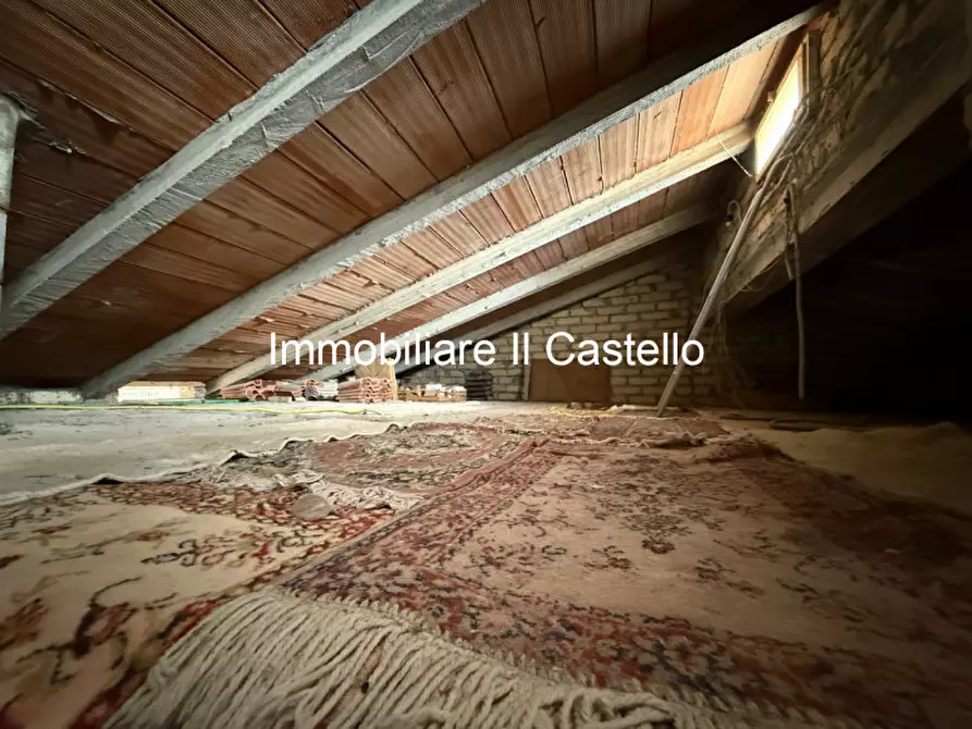 Immagine 24 di Appartamento in vendita  in Viale Roma a Paciano