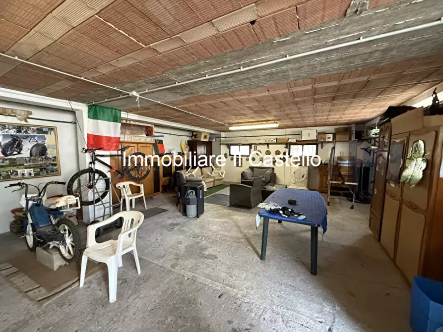 Immagine 29 di Appartamento in vendita  in Viale Roma a Paciano