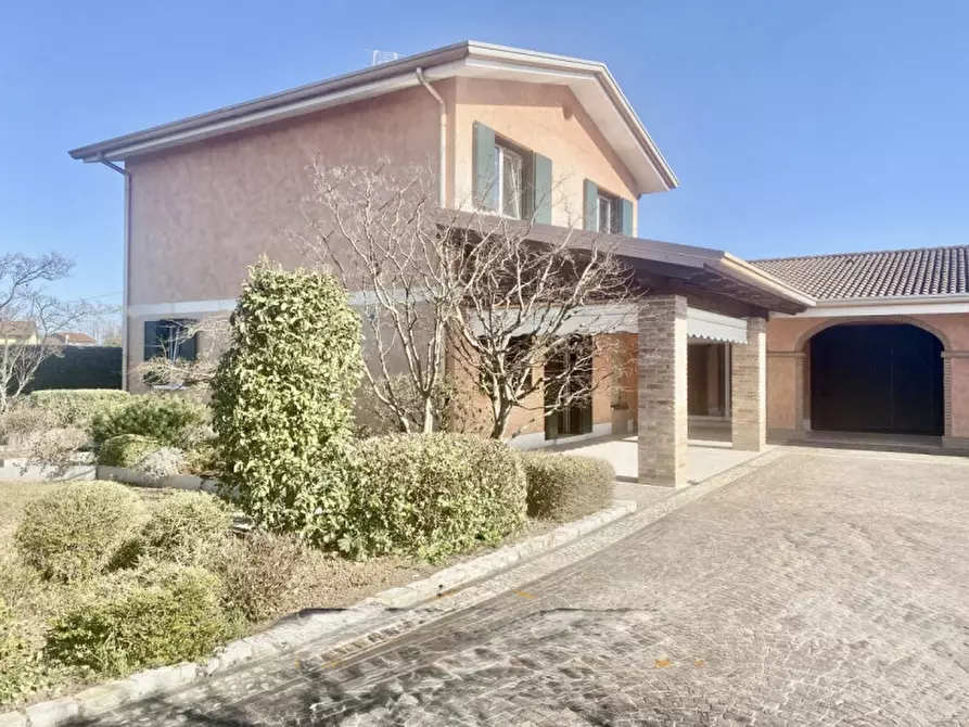 Immagine 4 di Casa indipendente in vendita  in Via San Pietro a Villa Del Conte