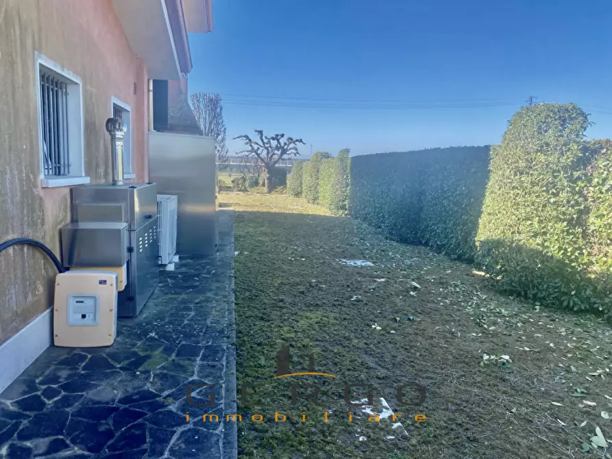 Immagine 28 di Casa indipendente in vendita  in Via San Pietro a Villa Del Conte