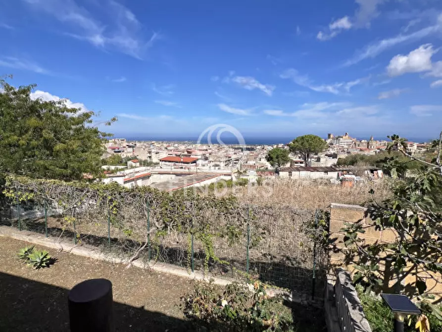 Immagine 30 di Villa in vendita  in Via Rosolino Pilo 165 a Carini