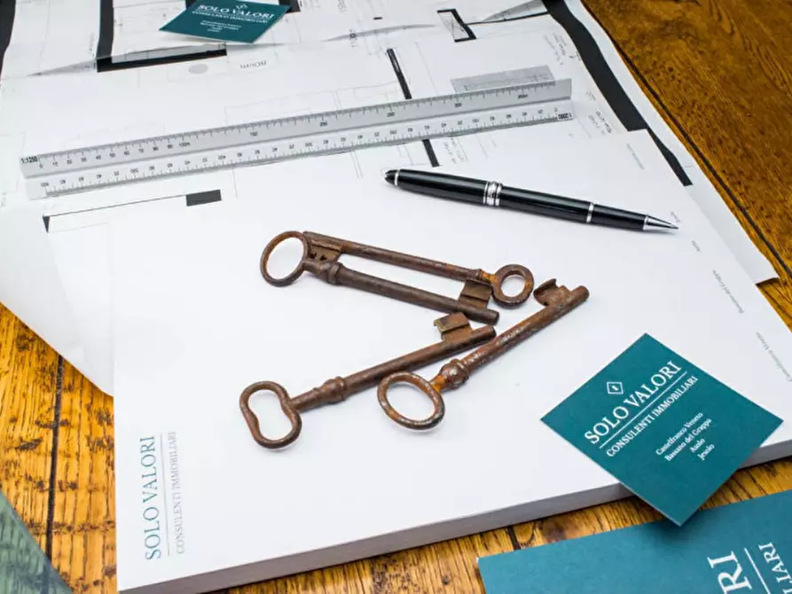 Immagine 4 di Appartamento in vendita  a Castelfranco Veneto