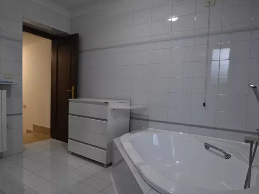 Immagine 22 di Appartamento in vendita  in via rainera 1 a Sona