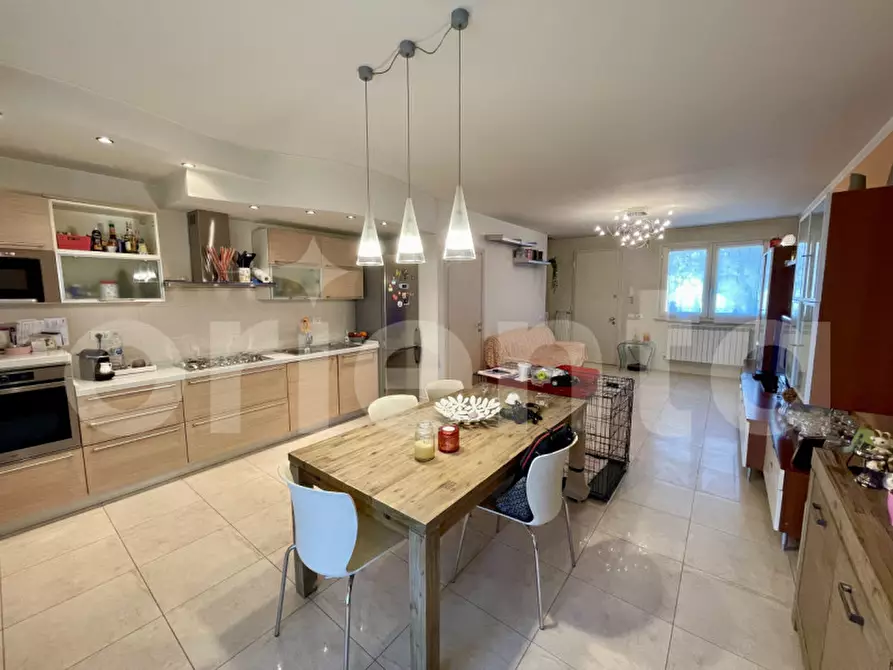 Immagine 9 di Casa bifamiliare in vendita  in VIA CUSTOZA 73 a Montichiari