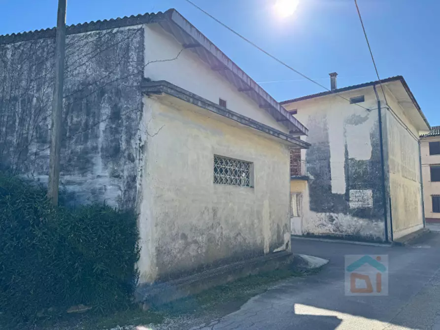 Immagine 8 di Magazzino in vendita  in Via Giuseppe Verdi civ. 47-51a a Ruda