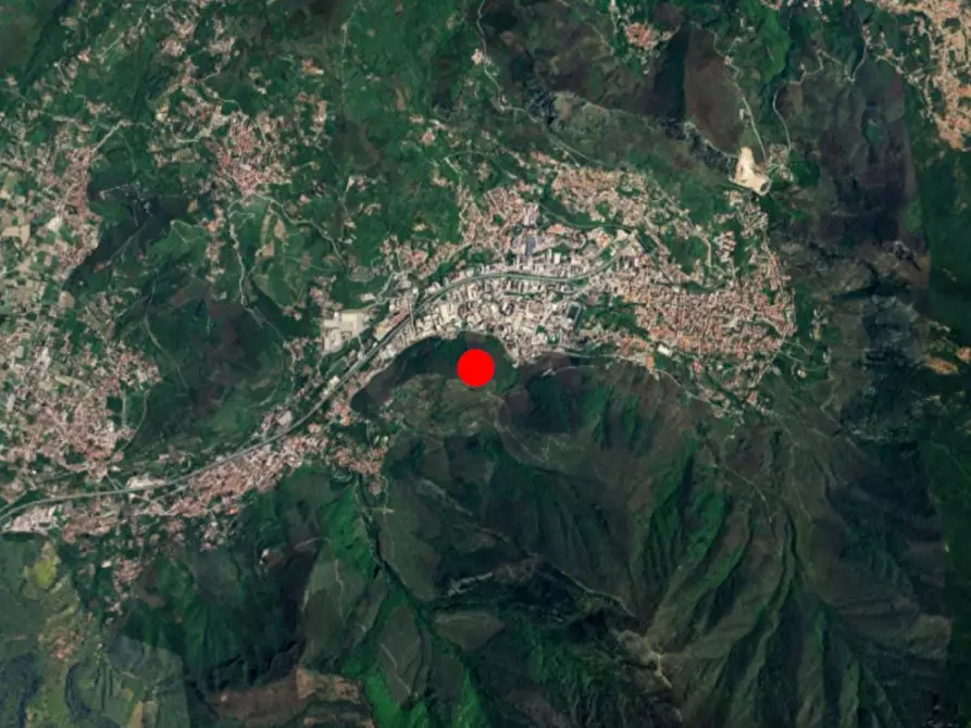 Immagine 10 di Terreno in vendita  in via Chiancarolo, N. snc a Solofra