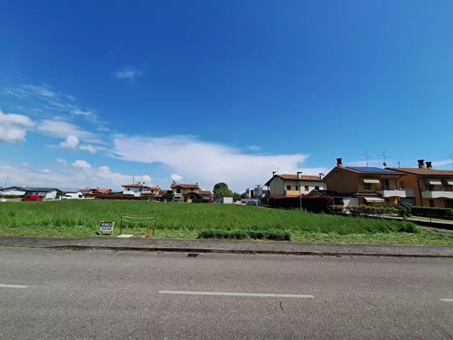 Immagine 3 di Terreno in vendita  in via don nicola nadin a San Michele Al Tagliamento