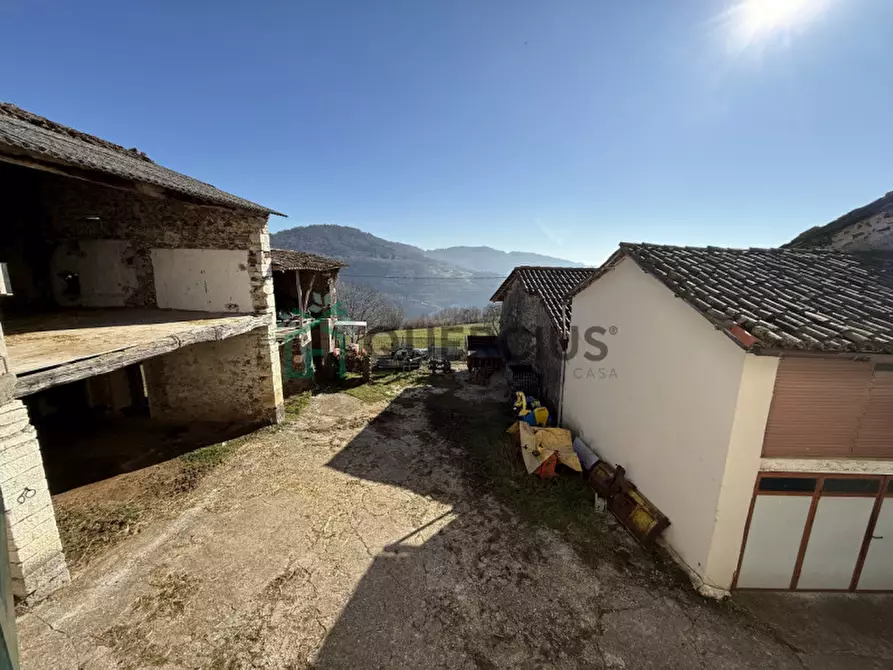 Immagine 15 di Villetta a schiera in vendita  in Via Santolini a Altissimo