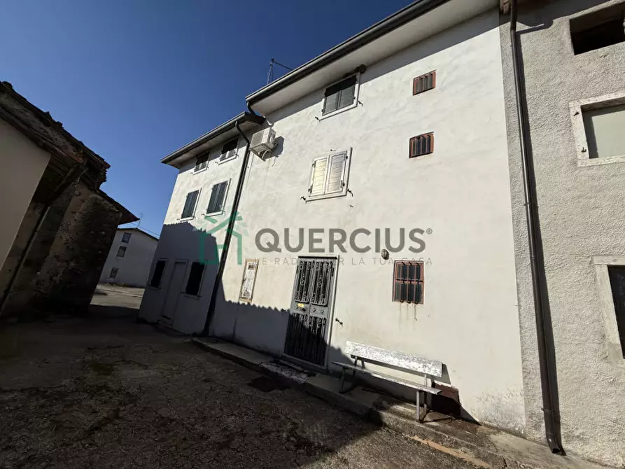 Immagine 30 di Villetta a schiera in vendita  in Via Santolini a Altissimo