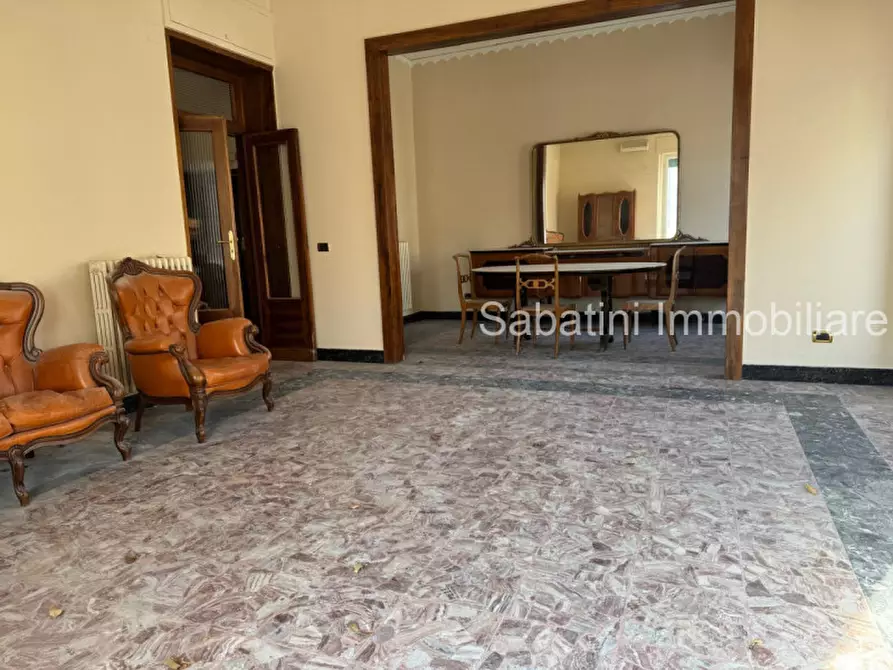 Immagine 5 di Appartamento in vendita  in Viale Vittoria Colonna, 104 a Pescara