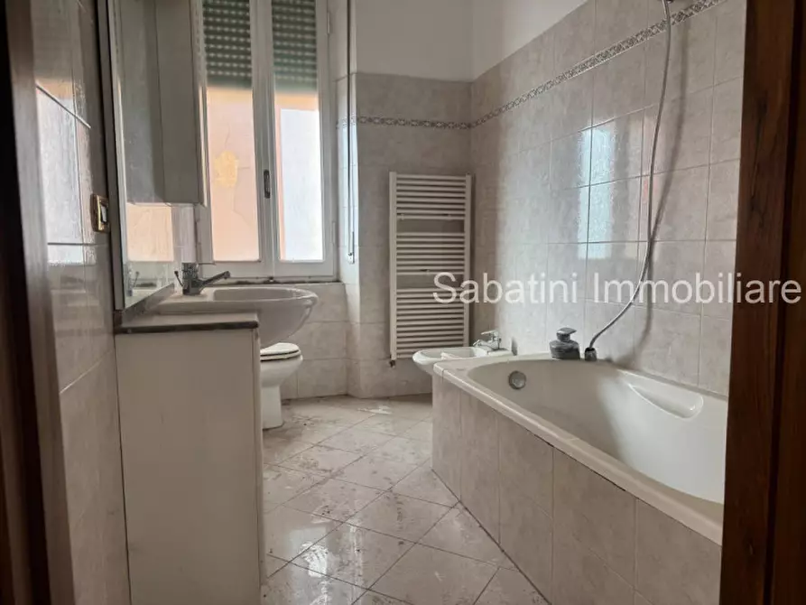 Immagine 13 di Appartamento in vendita  in Viale Vittoria Colonna, 104 a Pescara