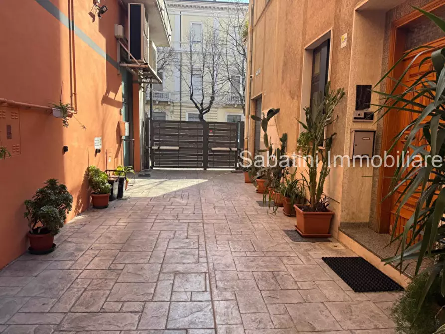 Immagine 25 di Appartamento in vendita  in Viale Vittoria Colonna, 104 a Pescara