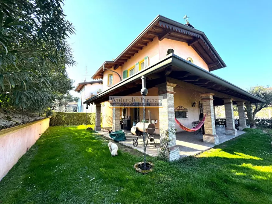 Immagine 1 di Villa in vendita  in Via Tommaso Dal Molin a Desenzano Del Garda