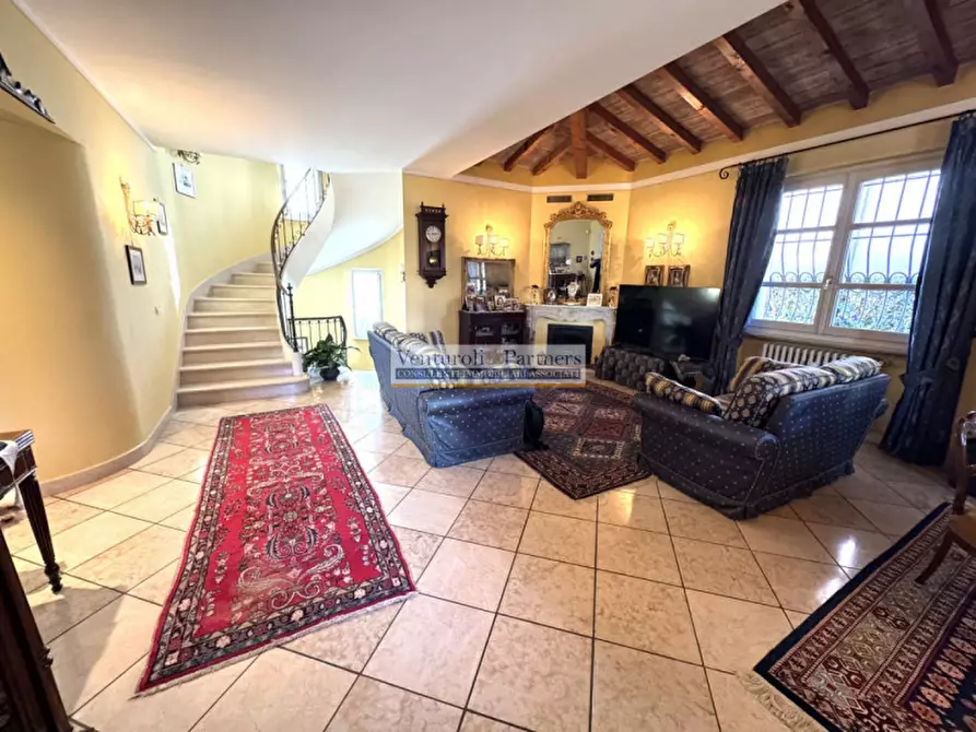 Immagine 5 di Villa in vendita  in Via Tommaso Dal Molin a Desenzano Del Garda