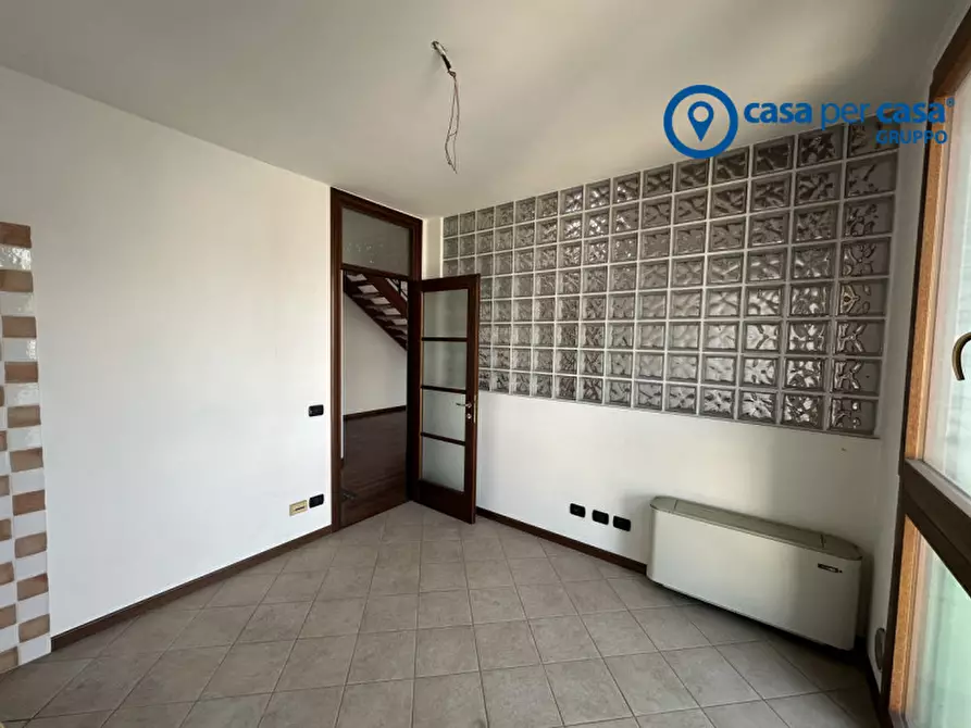 Immagine 8 di Appartamento in vendita  in Via Nazario Sauro a Rovigo